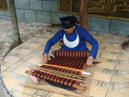 Li Silk Brocade Art